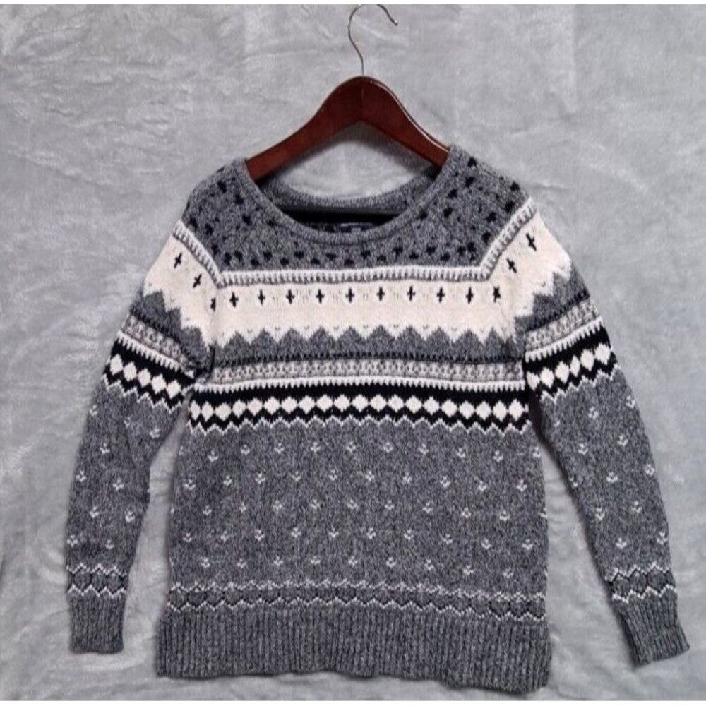 American Eagle Outfitters Gray Fair Isle Sweater Women's Size Small Ski‎ Lodge